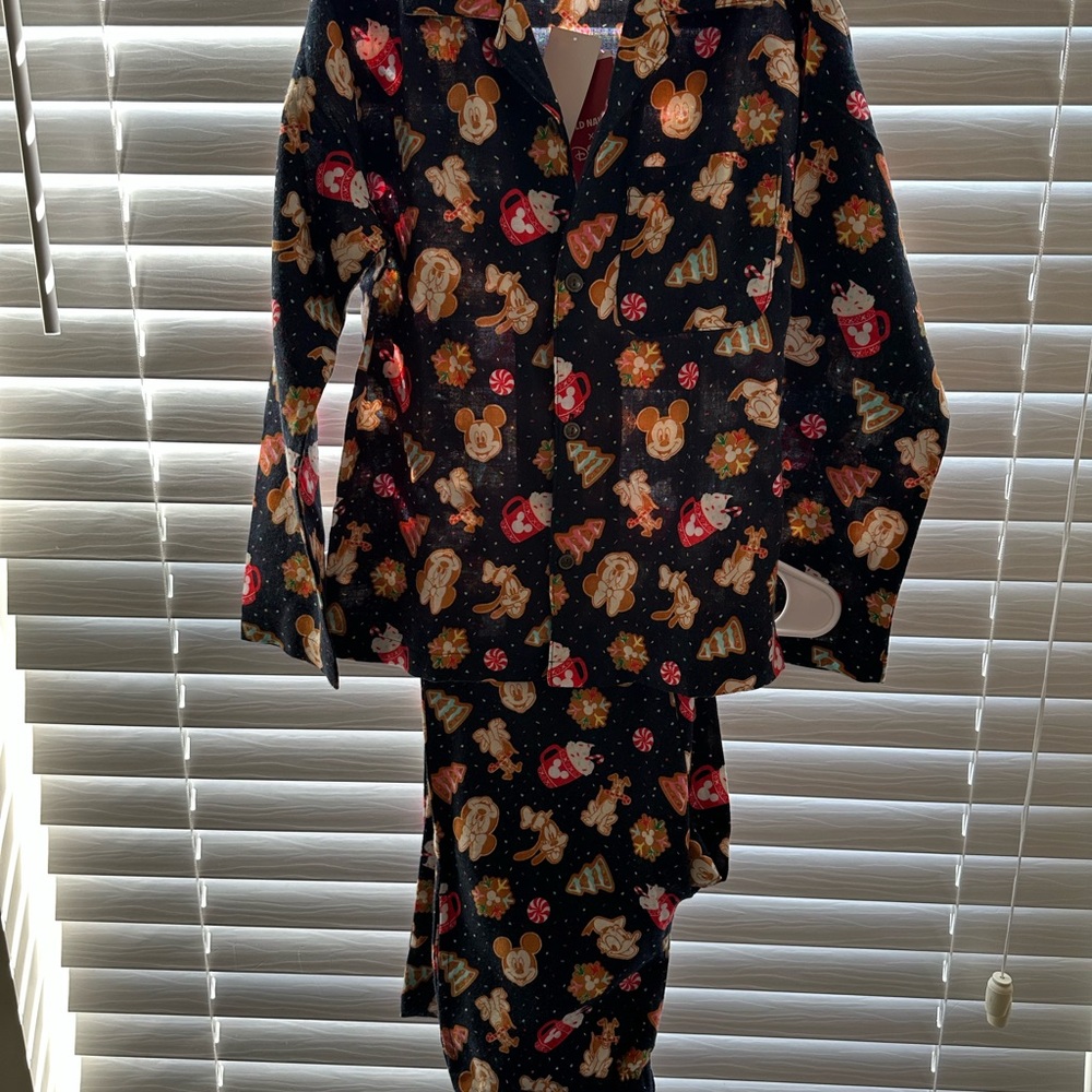 Old Navy X Disney Kids PJ Set NWT